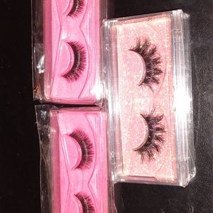 NEW IN PACKAGING Fake Eyelashes (set of 3)